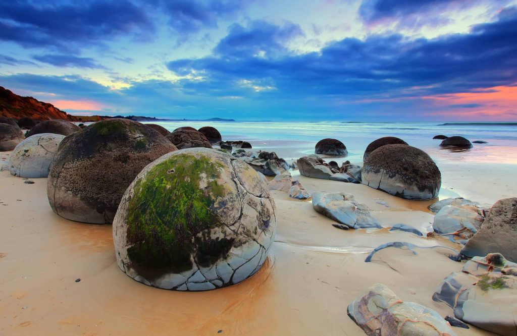 Dunedin-Moeraki-Boulders