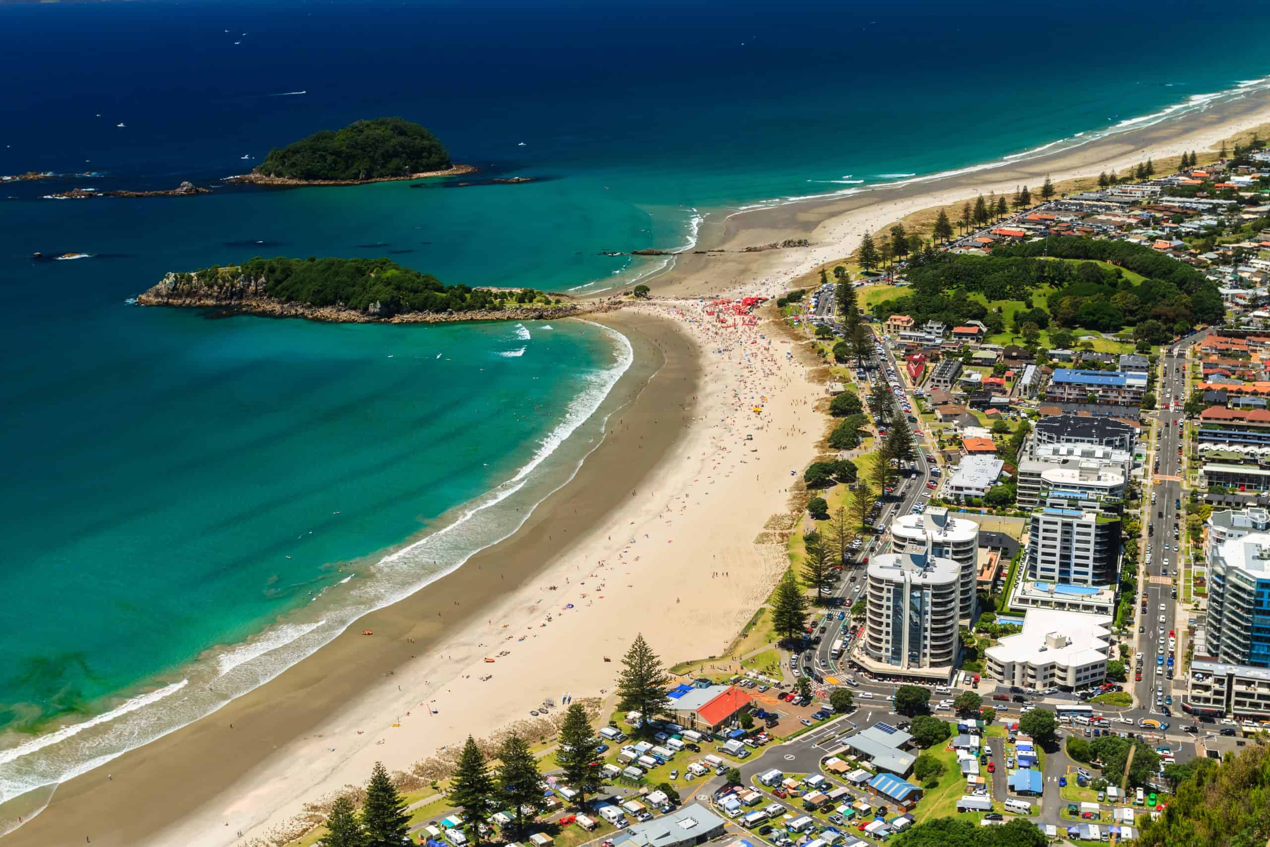 Tauranga-Bay-of-Plenty-Mount-Maunganui-Main-Beach