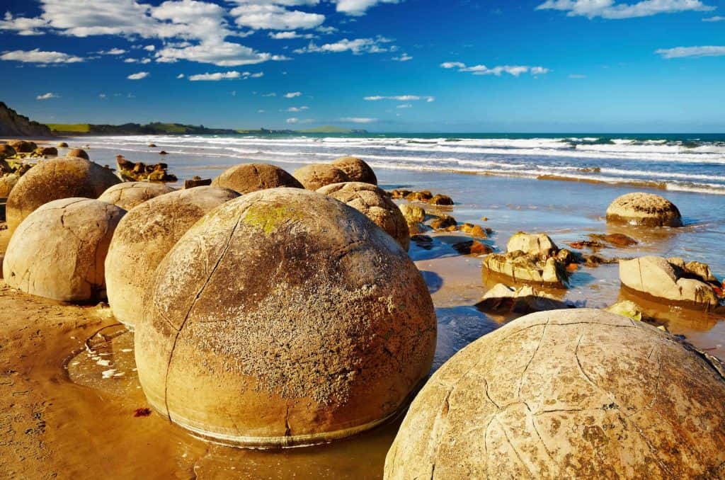 Dunedin-Moeraki-Boulders