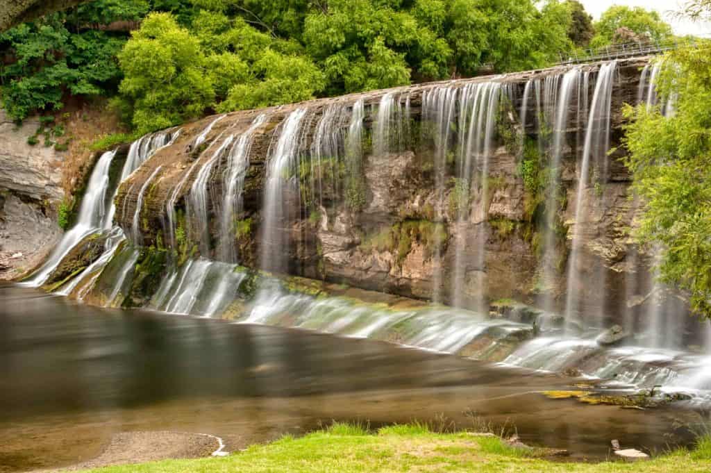 Gisborne-Umgebung-Rere-Waterfall