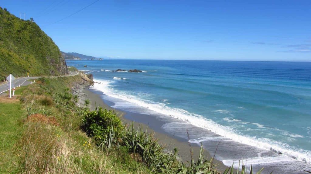 Paparoa-National-Park-Pancake-Rocks-Pancace-Rocks-Coast-Road